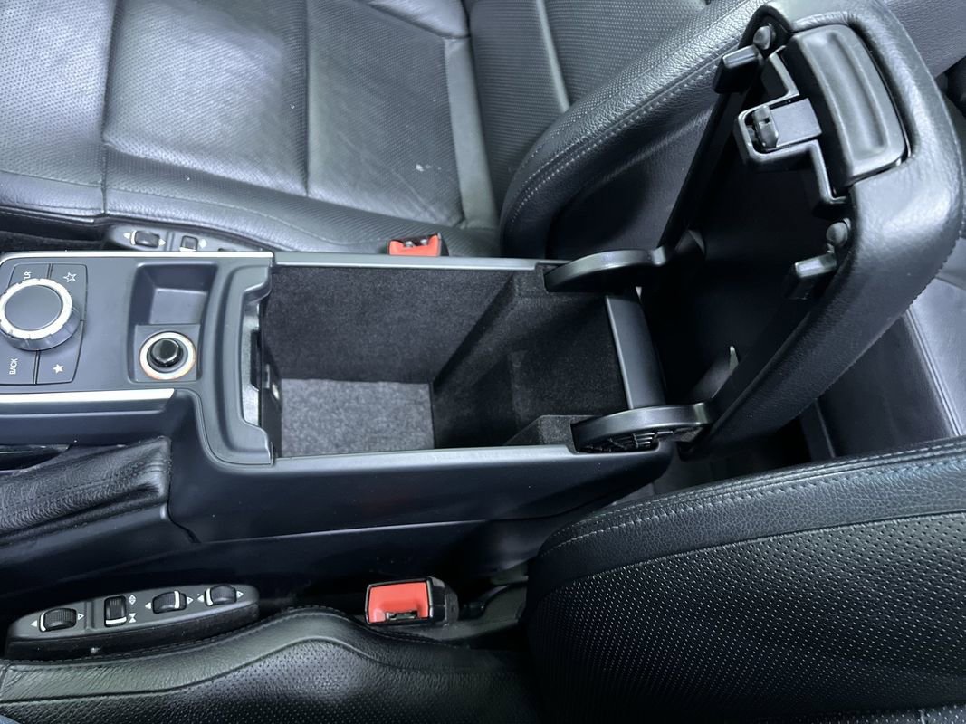 Used 2016 Mercedes-Benz G 550 image 26