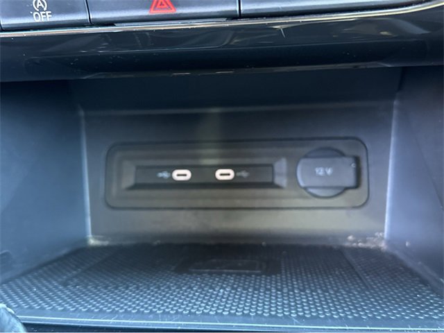 Used 2021 Volkswagen Atlas SEL R-Line image 28