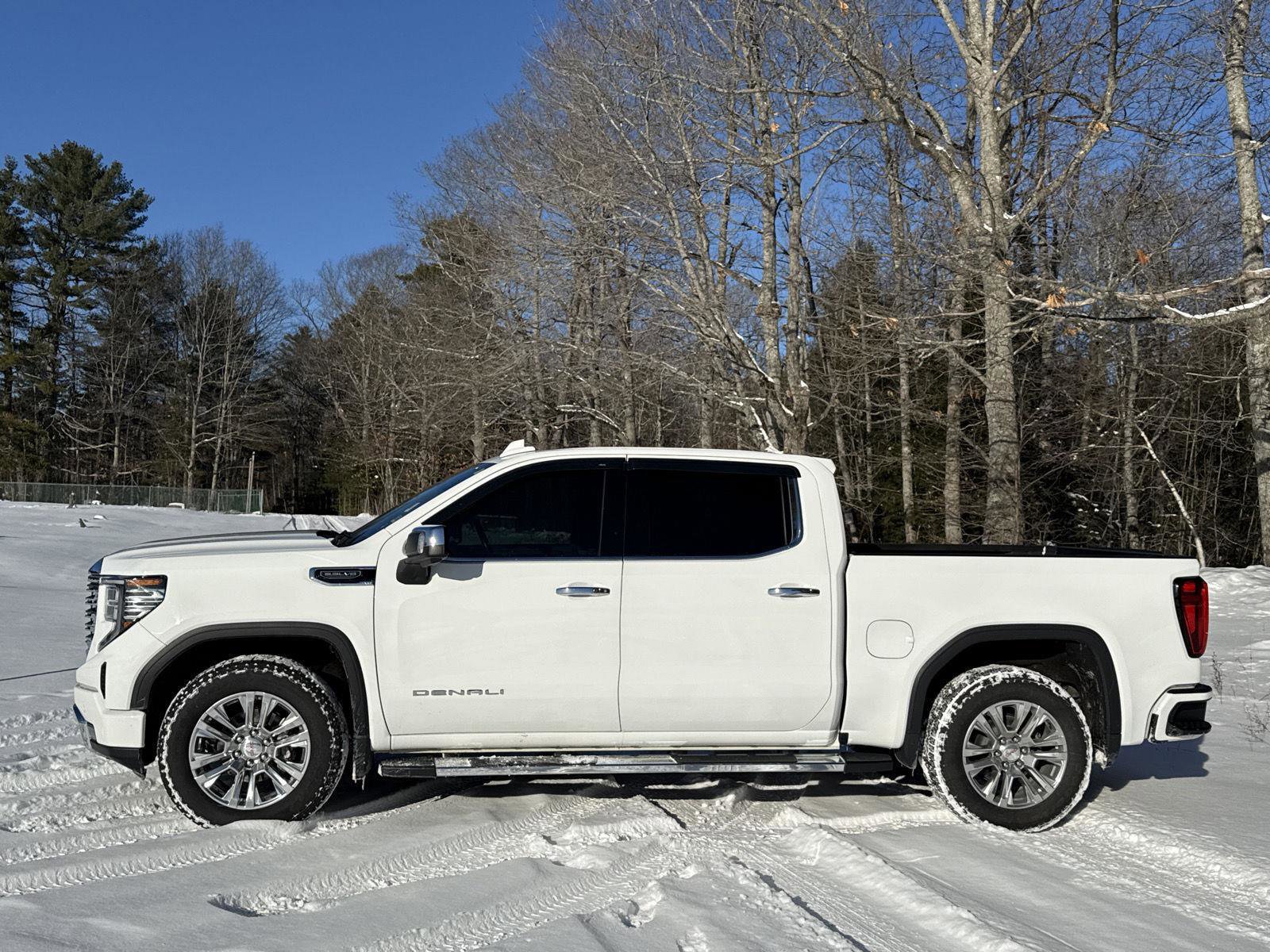 Used 2022 GMC Sierra 1500 Denali image 4