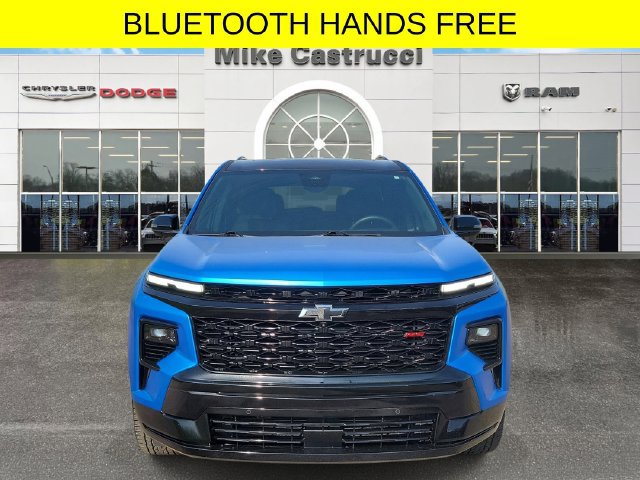 Used 2024 Chevrolet Traverse RS AWD/4WD image 2