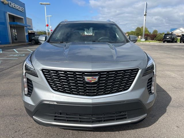Used 2023 Cadillac XT4 Premium Luxury w/ Cold Weather Package AWD/4WD image 2