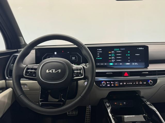 Used 2025 Kia Sorento SX Prestige image 3