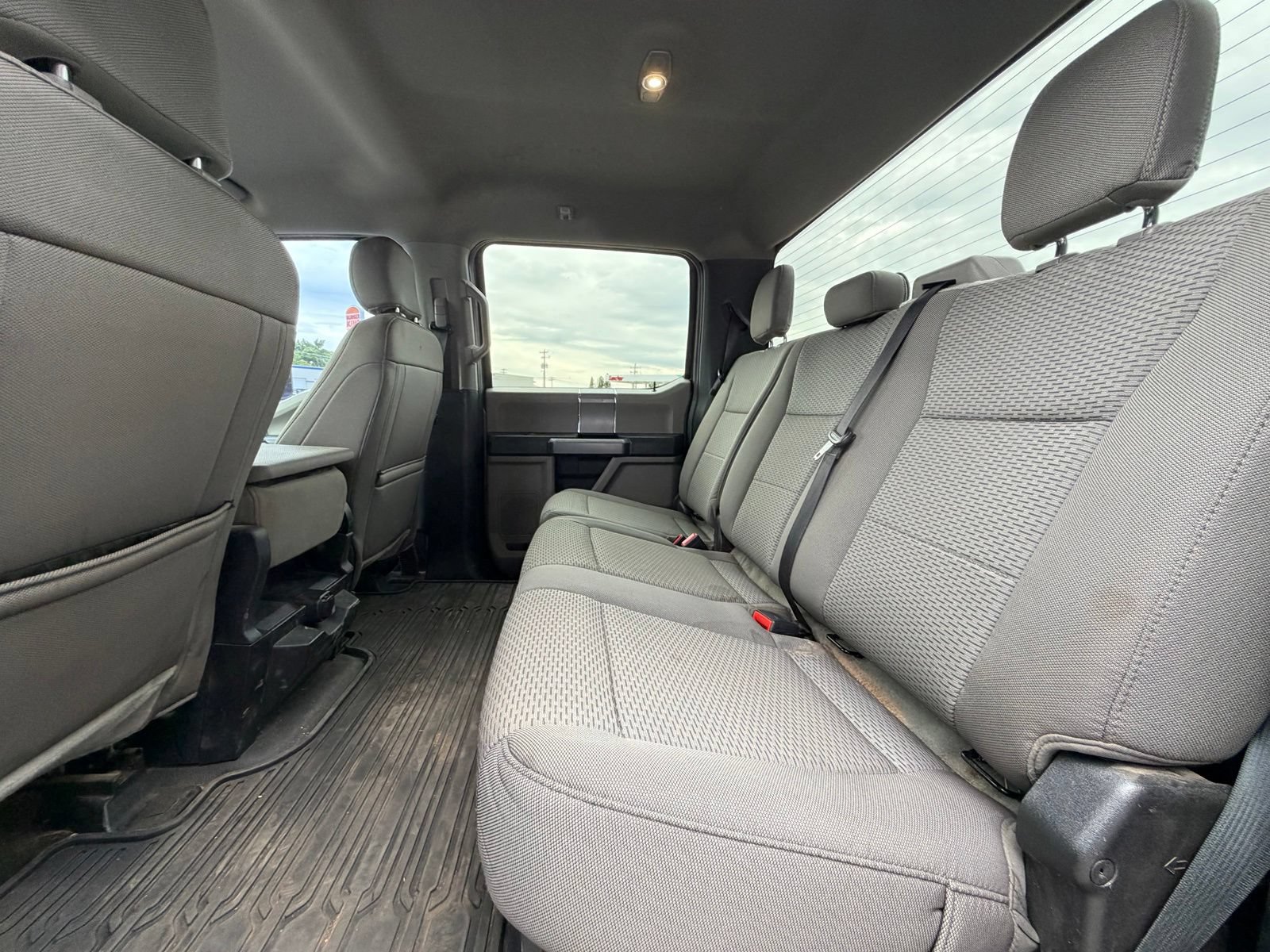 Used 2021 Ford F350 XLT w/ XLT Premium Package AWD/4WD image 10