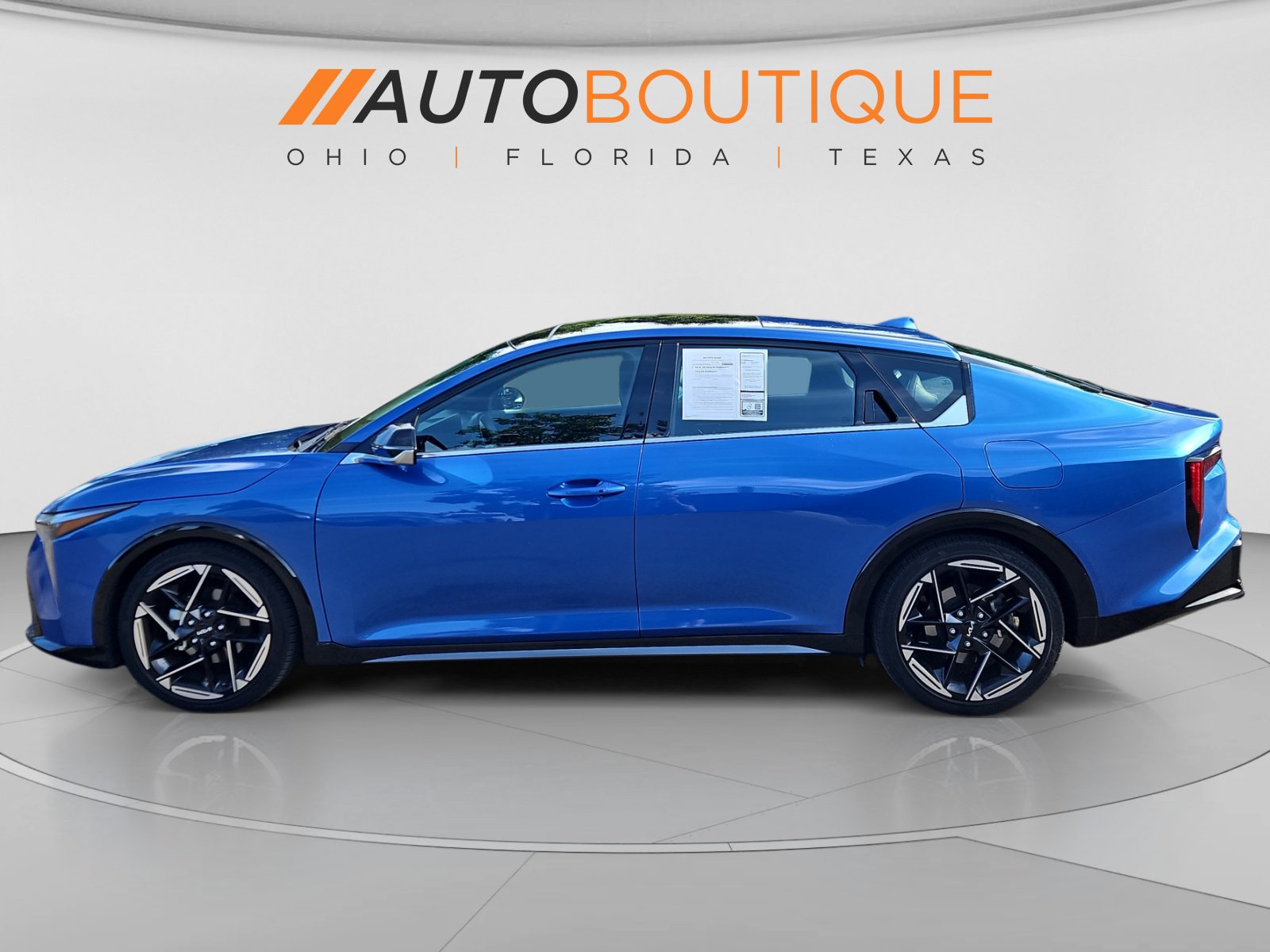 Used 2025 Kia K4 GT-Line w/ GT-Line Sunroof Package FWD image 2