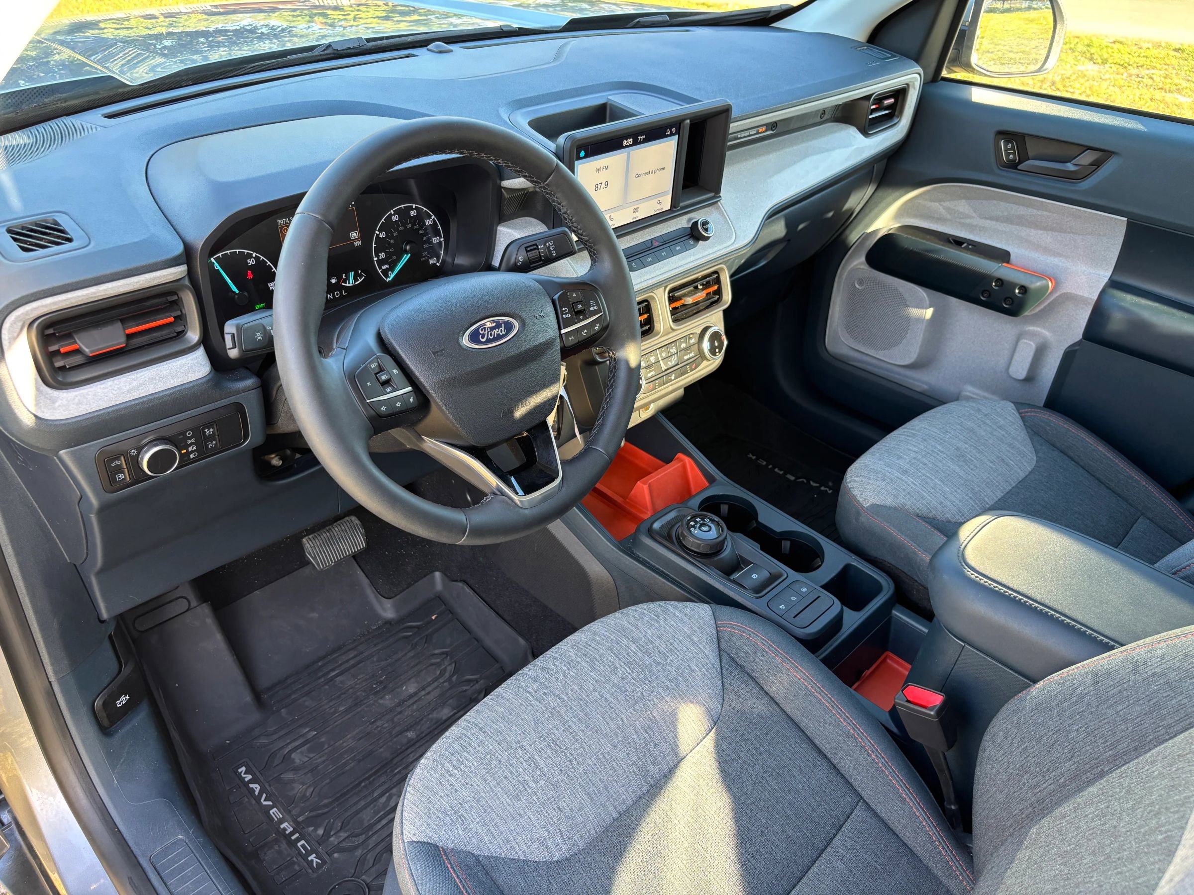 Used 2023 Ford Maverick XLT w/ XLT Luxury Package image 8