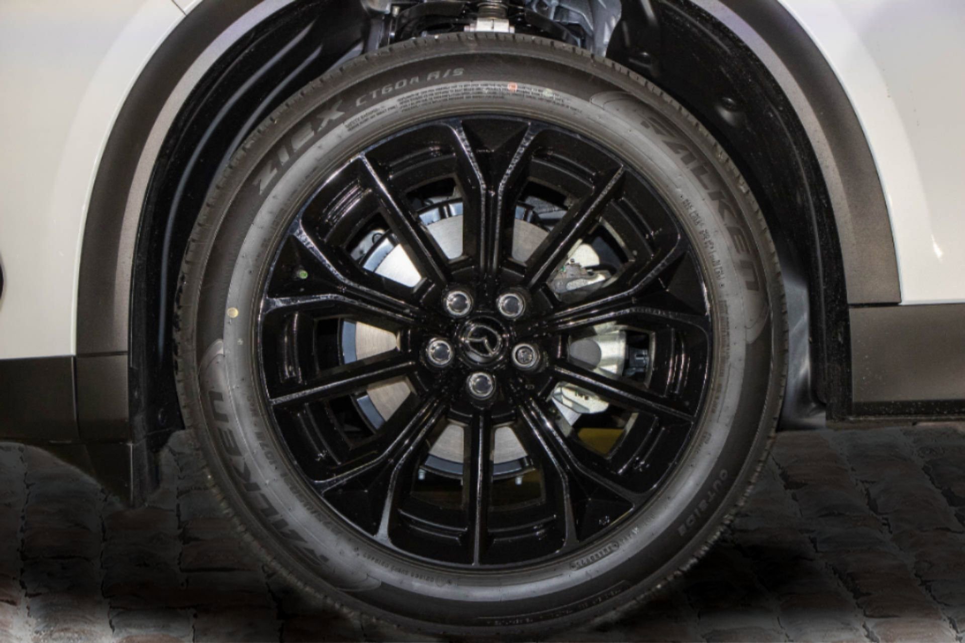 New 2025 MAZDA CX-70 3.3 Turbo w/ Premium Package image 37