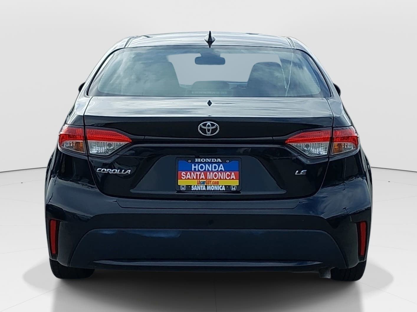 Used 2022 Toyota Corolla LE w/ Carpet Mat Package (TMS) image 6