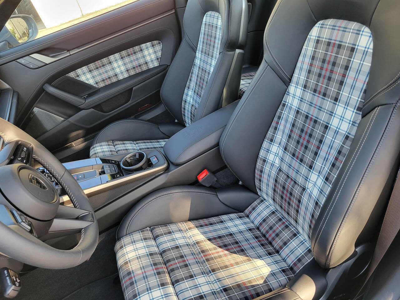 Used 2025 Porsche 911 Turbo S image 23