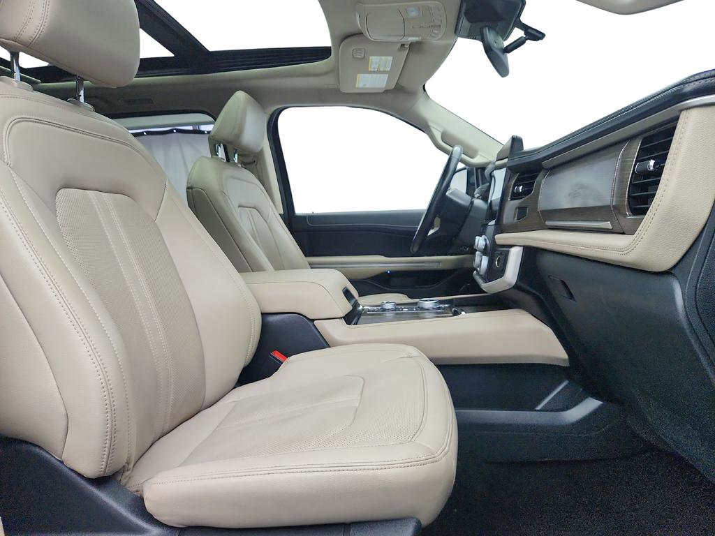 Used 2023 Ford Expedition Limited image 29