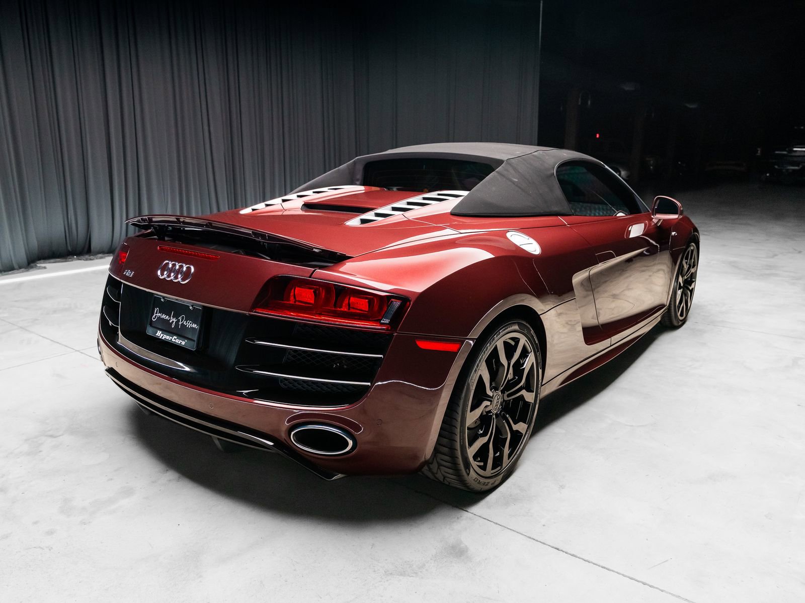 Used 2011 Audi R8 V10 image 71