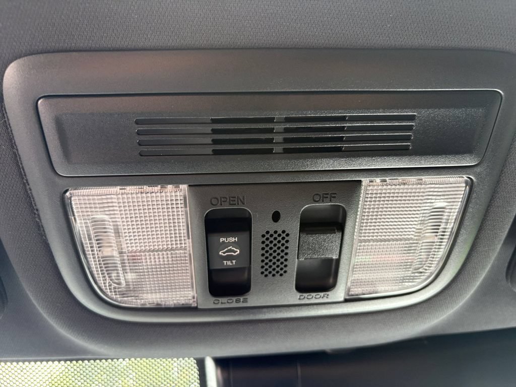 Used 2020 Honda Civic EX image 27