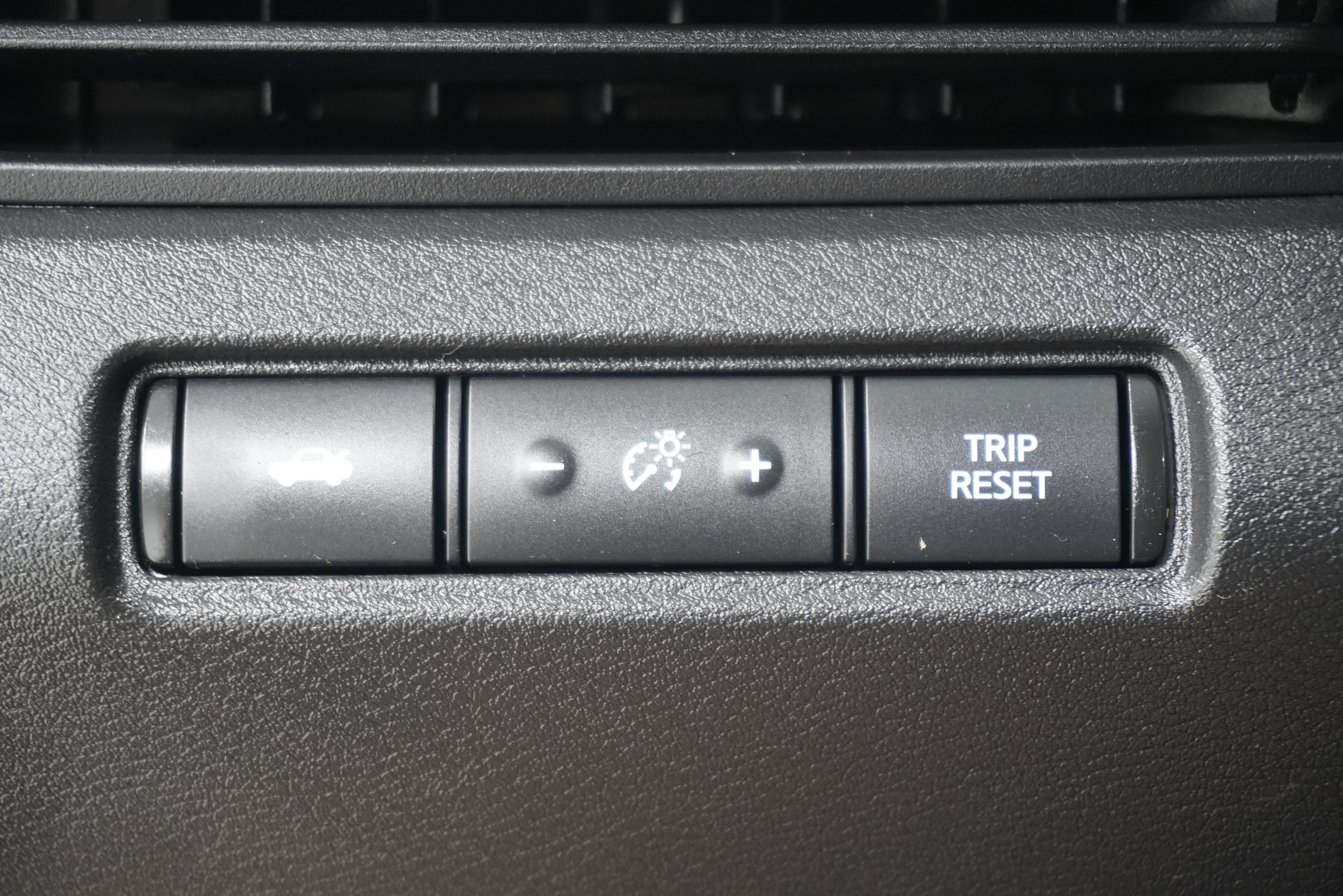 Used 2023 Nissan Altima 2.5 SR w/ SR Premium Package FWD image 24