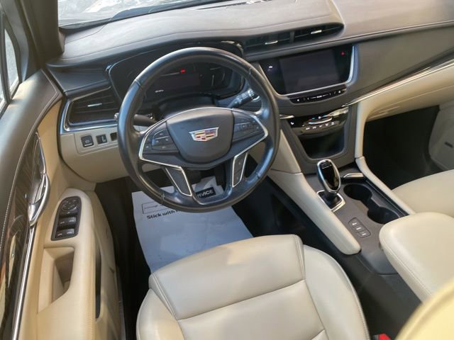 Used 2019 Cadillac XT5 AWD image 16