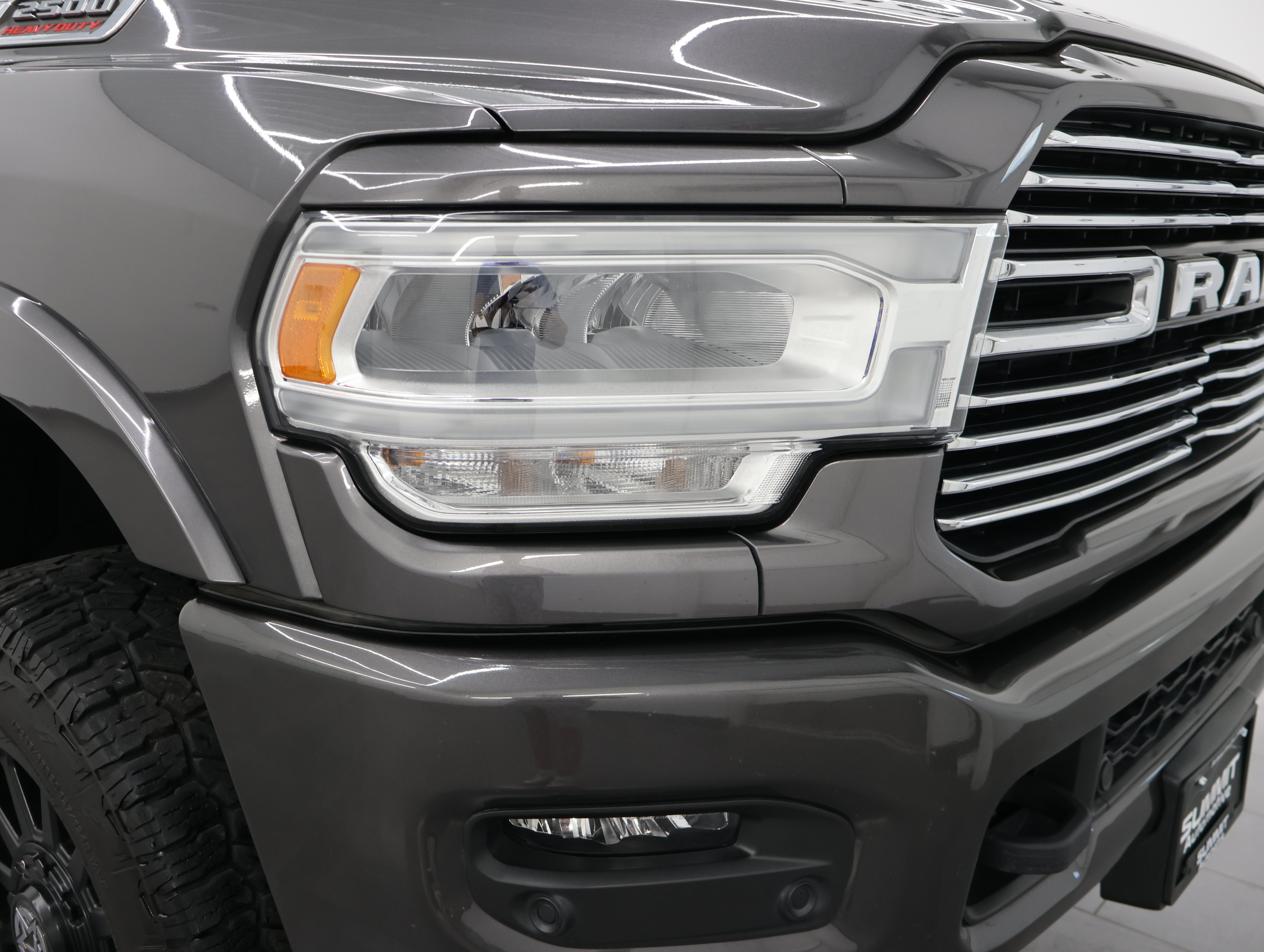 Used 2022 RAM 2500 Laramie AWD/4WD image 23