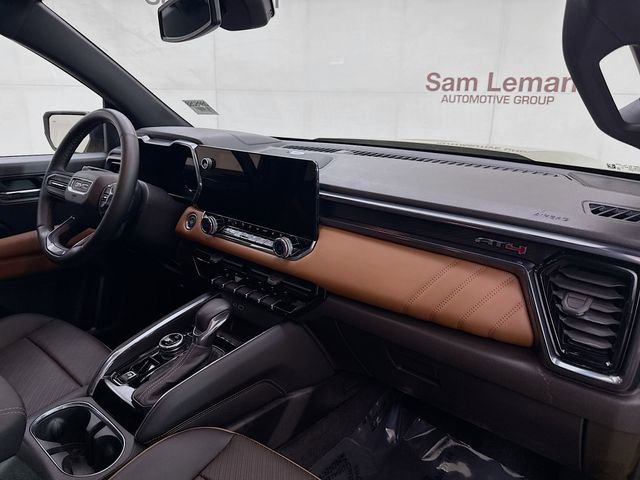 Used 2023 GMC Canyon AT4 w/ AT4 Premium Package image 32