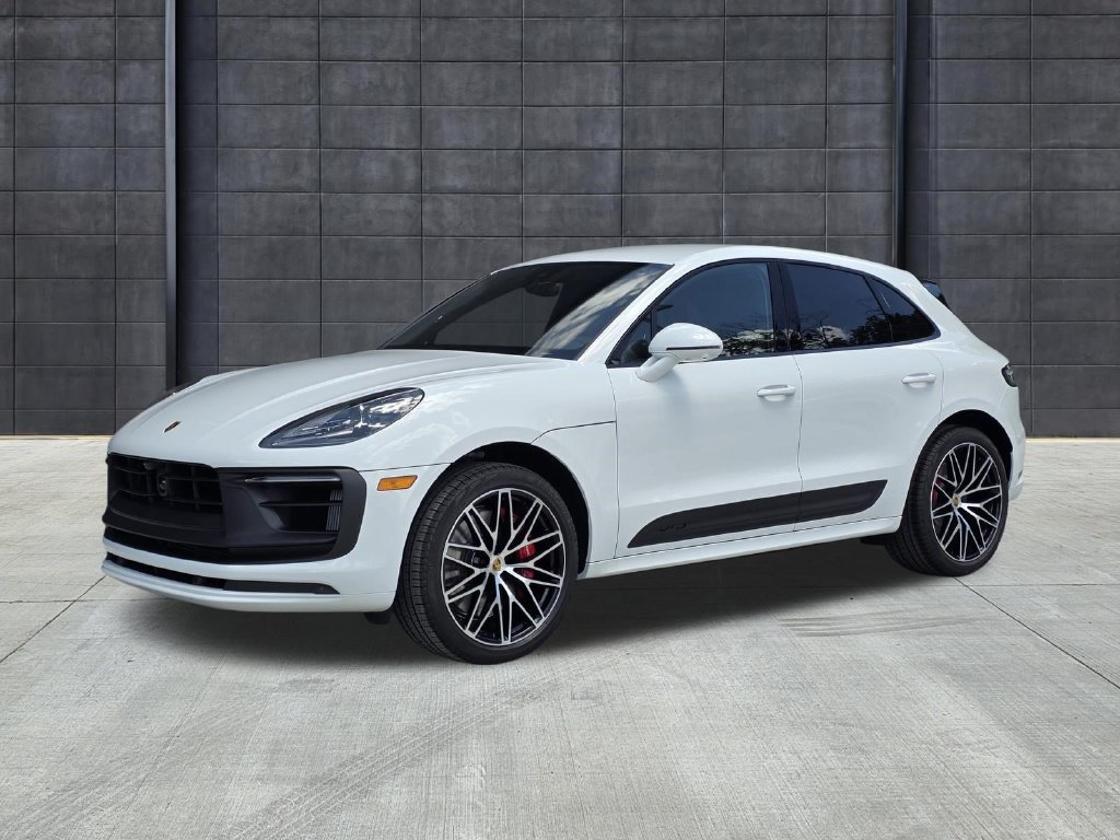 New 2026 Porsche Macan GTS AWD/4WD image 1