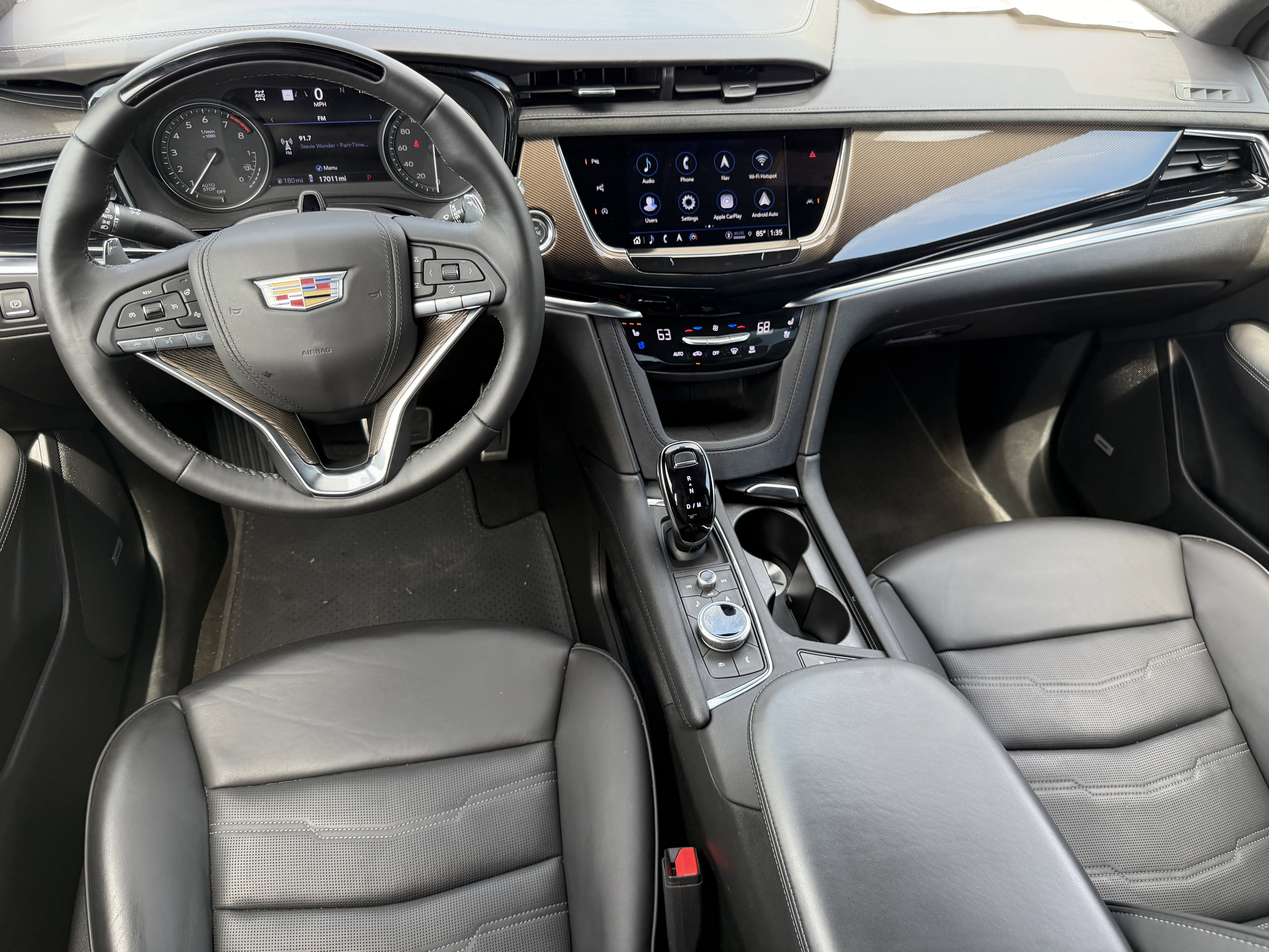 Certified 2025 Cadillac XT6 Sport w/ Platinum Package image 13