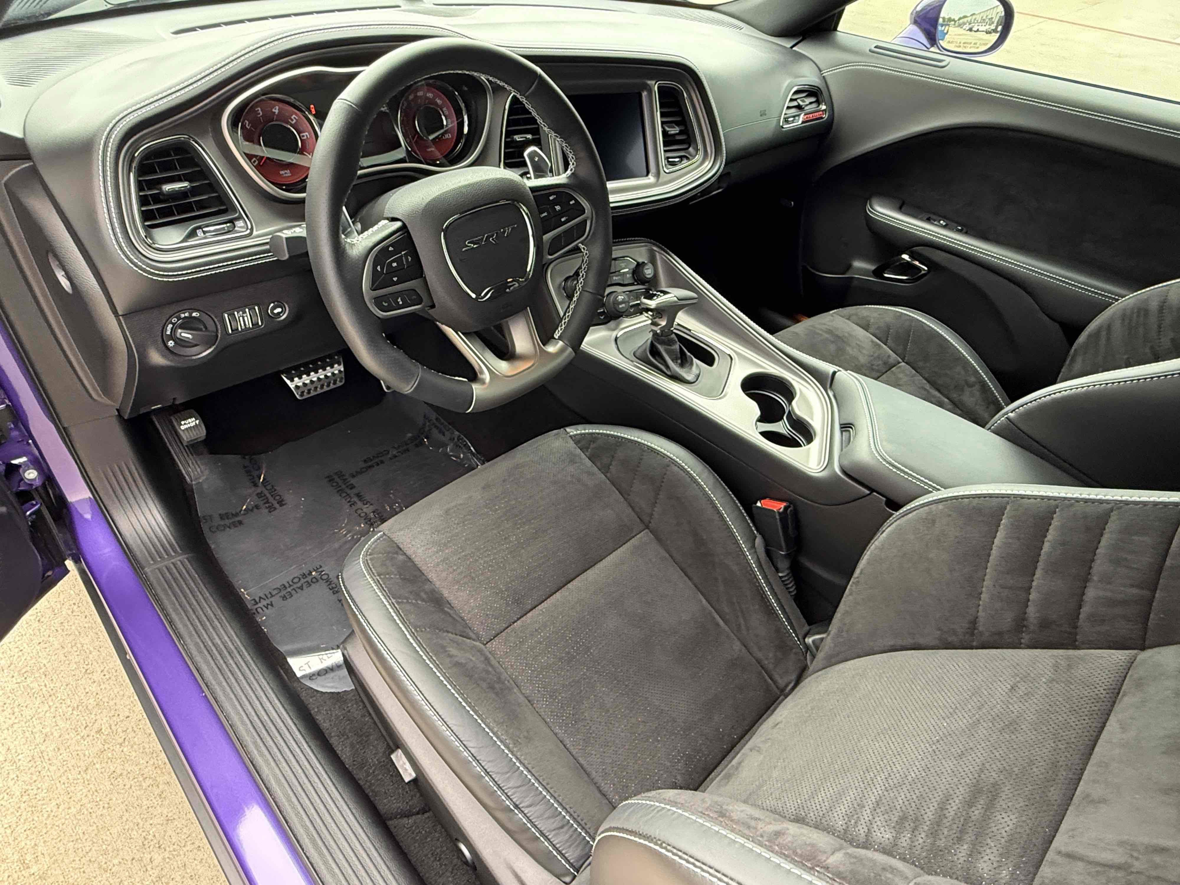 Used 2023 Dodge Challenger SRT Hellcat RWD image 32