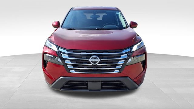 Used 2025 Nissan Rogue SV image 2