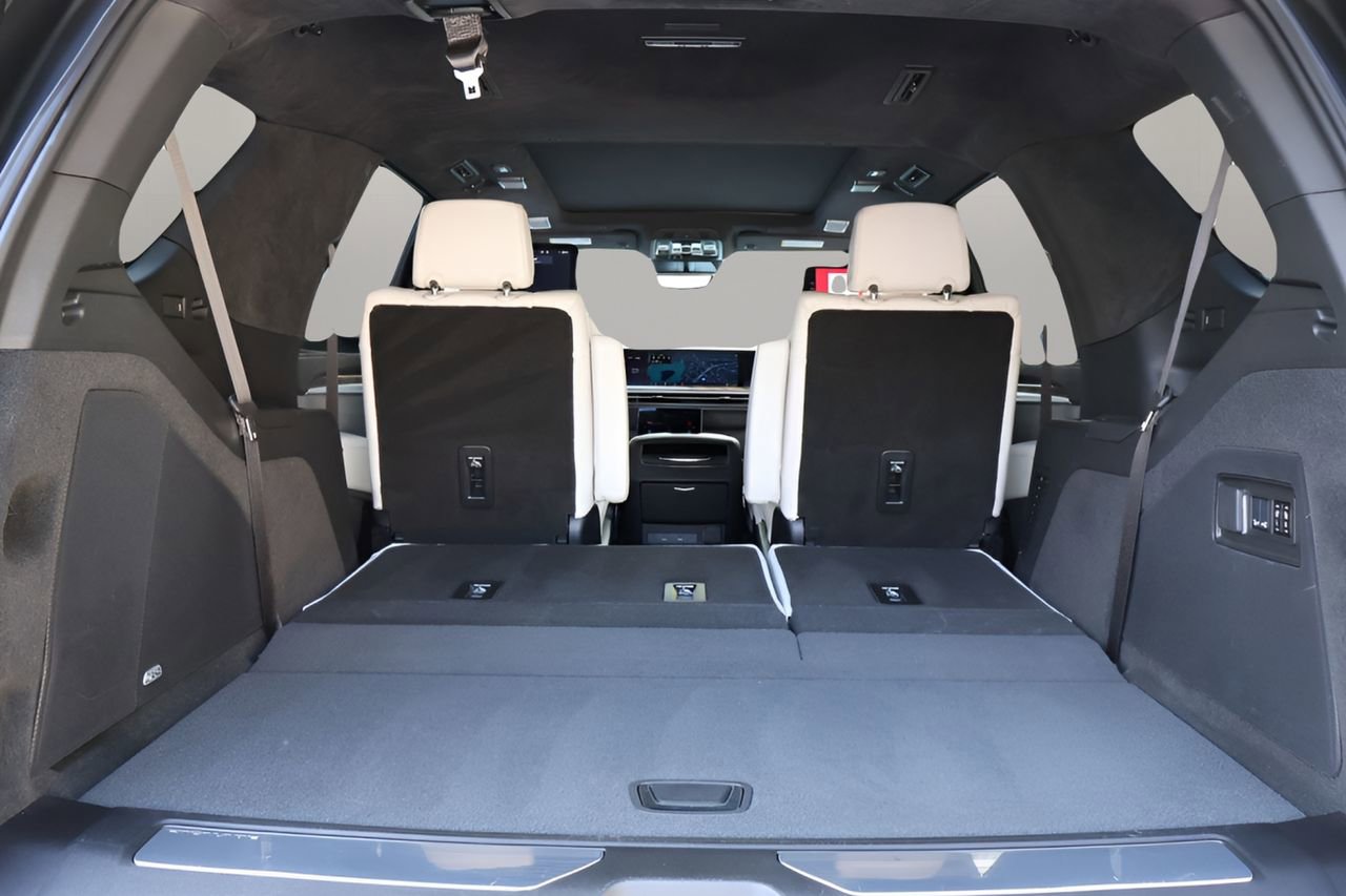 Certified 2025 Cadillac Escalade Sport Platinum image 22