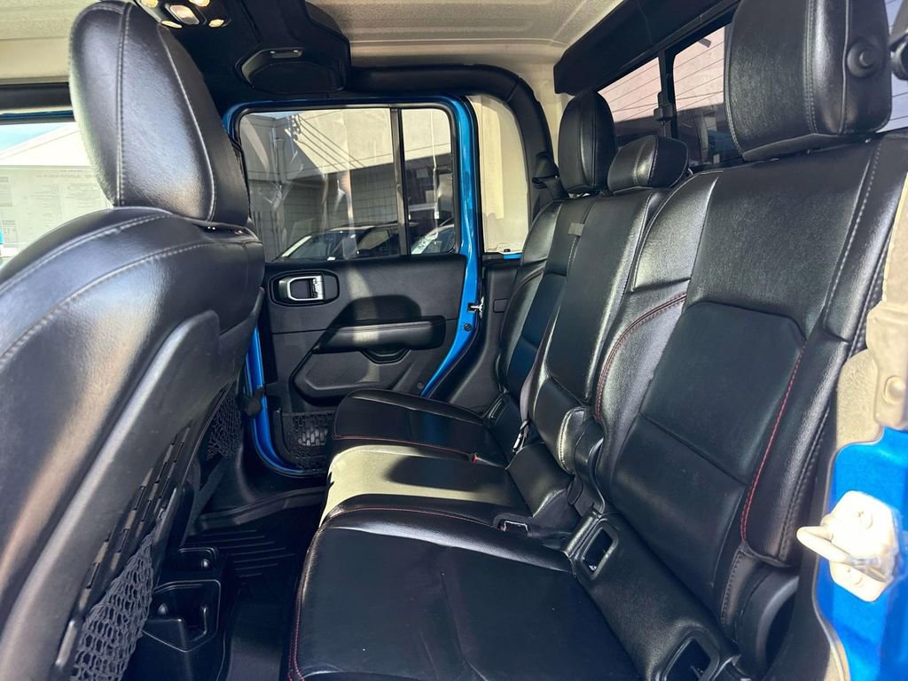 Used 2020 Jeep Gladiator Rubicon w/ Uconnect 4C Nav & Sound Group image 11