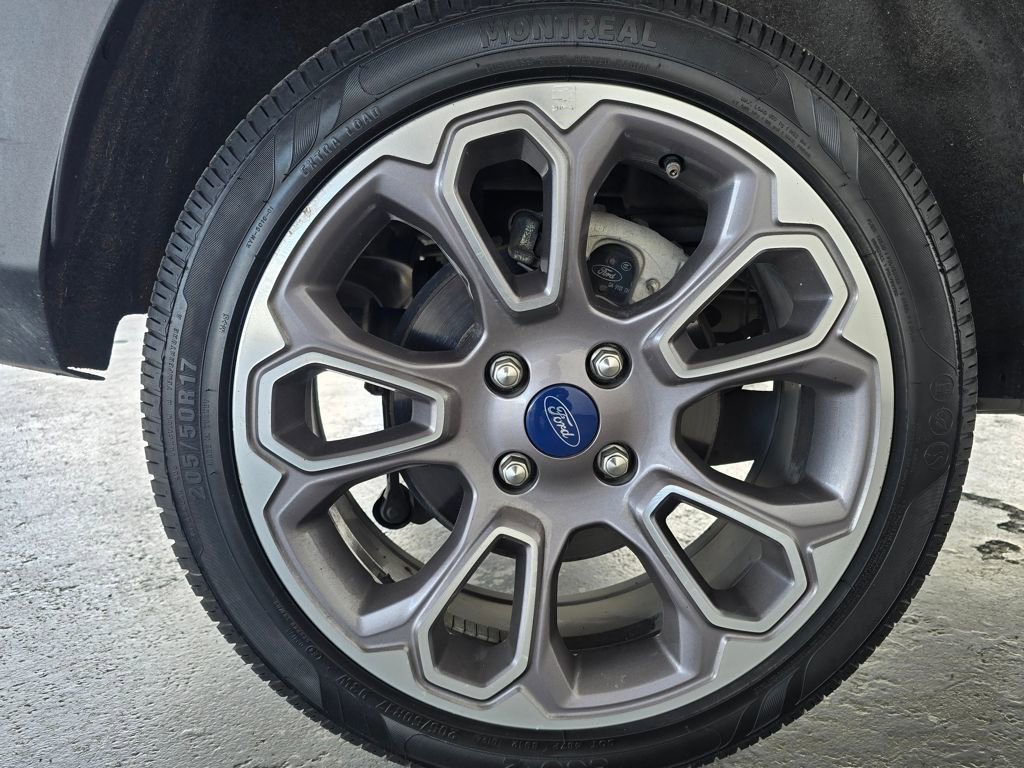 Used 2022 Ford EcoSport Titanium image 50