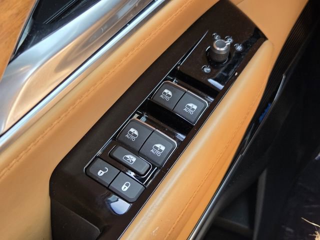 Used 2023 Jeep Grand Wagoneer Series III w/ Rear Seat Video Group 1 image 28