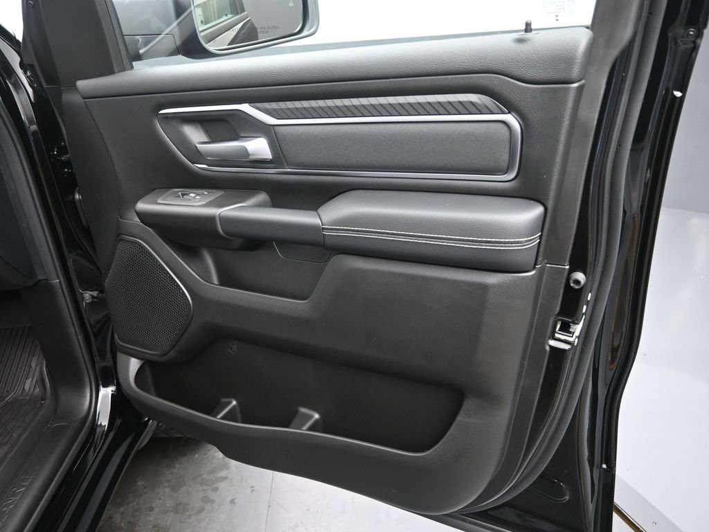 New 2026 RAM 1500 Big Horn AWD/4WD image 20