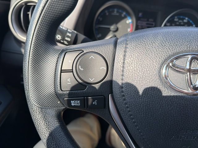 Used 2018 Toyota RAV4 LE w/ All Weather Liner Package image 16