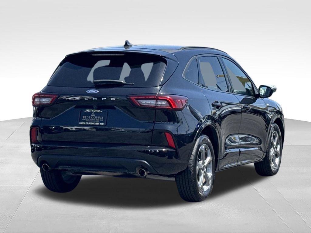 Used 2024 Ford Escape ST-Line FWD image 11