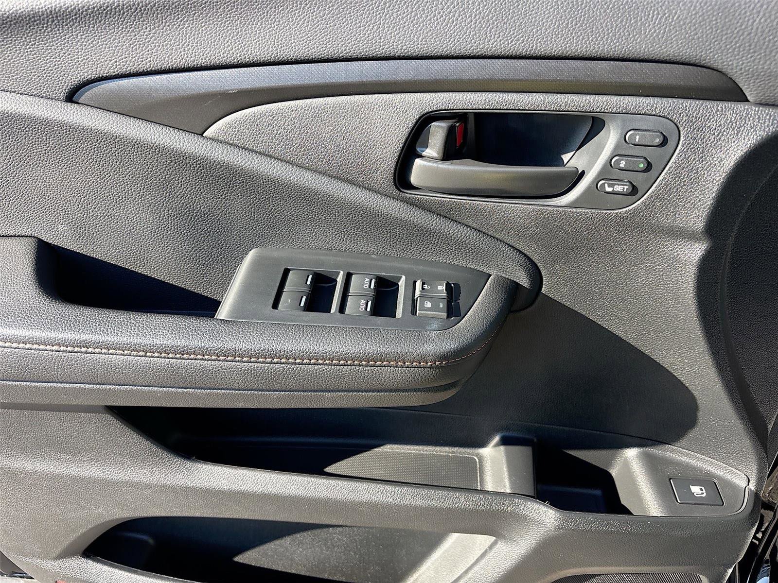 Used 2025 Honda Ridgeline TrailSport image 21