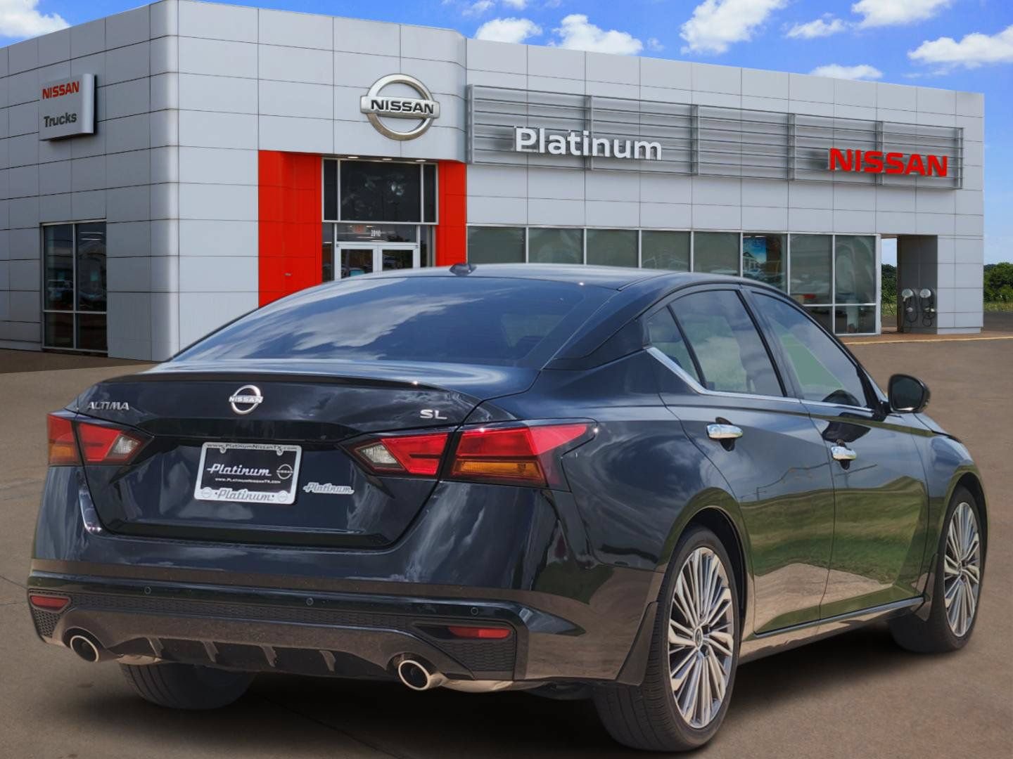 Certified 2025 Nissan Altima 2.5 SL FWD image 4