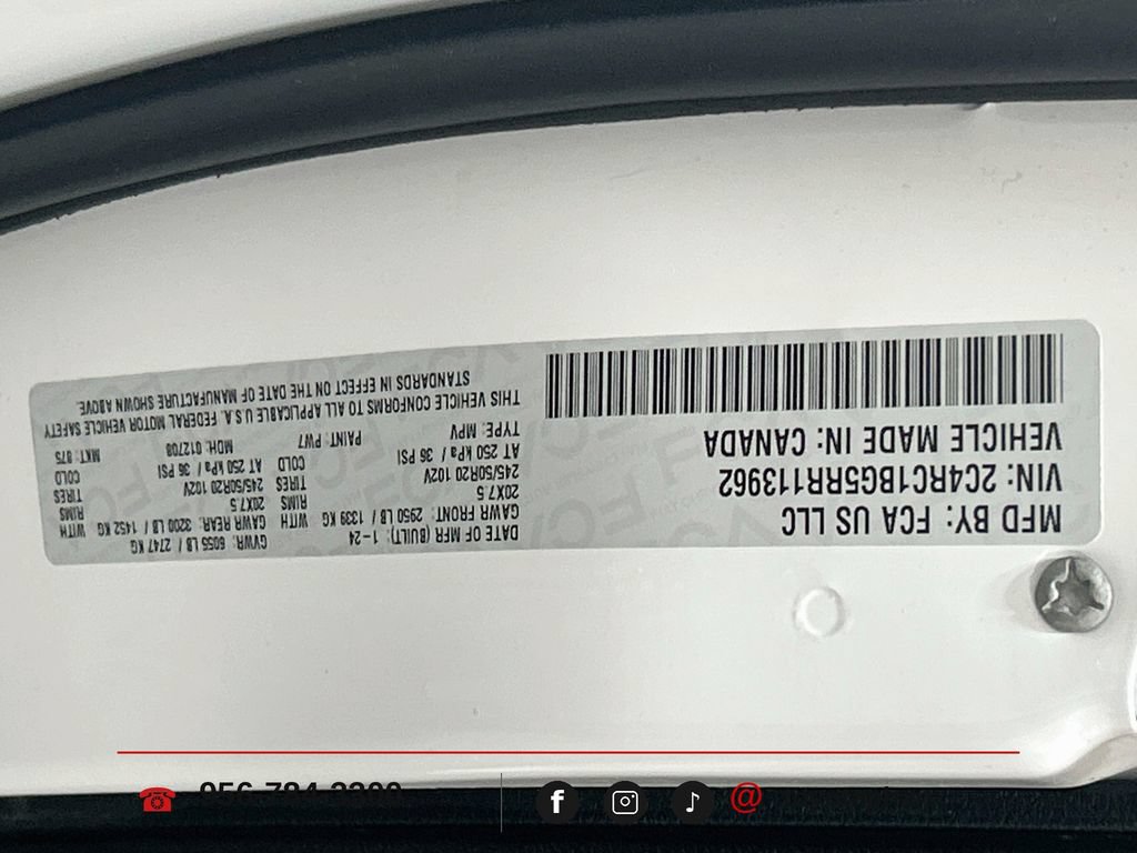 Used 2024 Chrysler Pacifica Touring-L w/ S Appearance Package FWD image 30