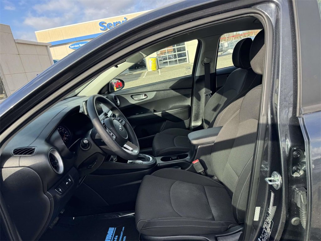 Used 2020 Kia Forte LXS image 12