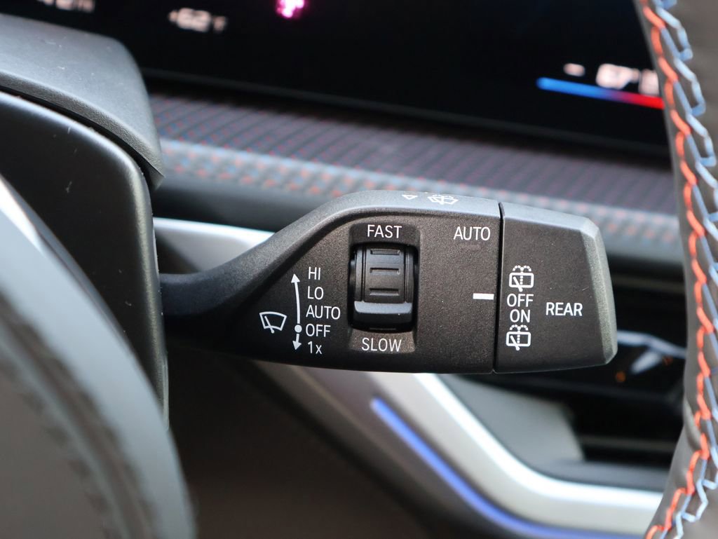 New 2026 BMW XM Label Red image 37