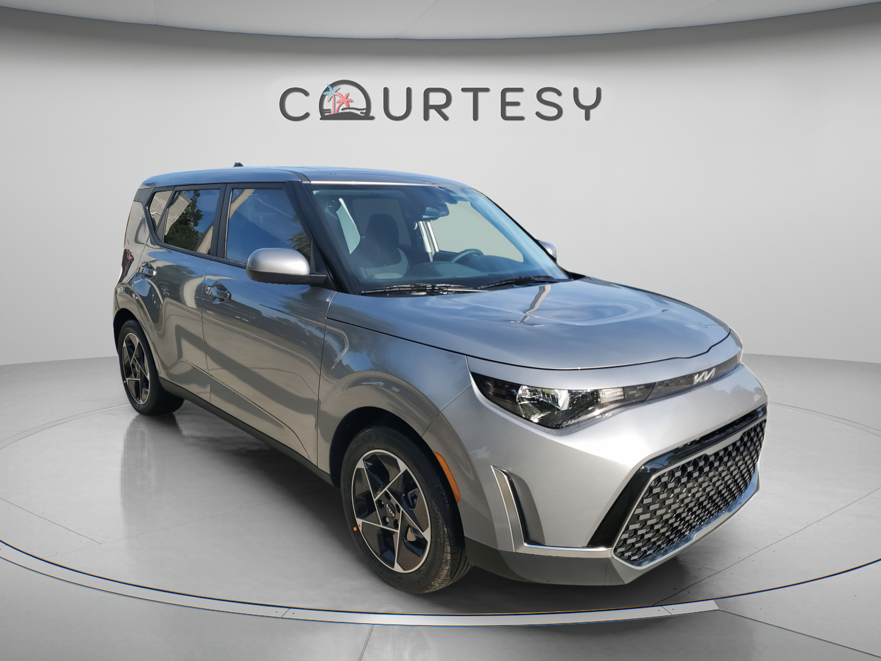 Certified 2025 Kia Soul EX FWD image 1