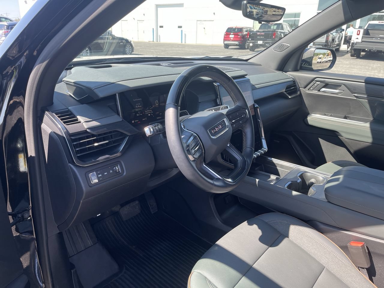 Certified 2026 GMC Acadia AT4 w/ Super Cruise Package AWD/4WD image 10