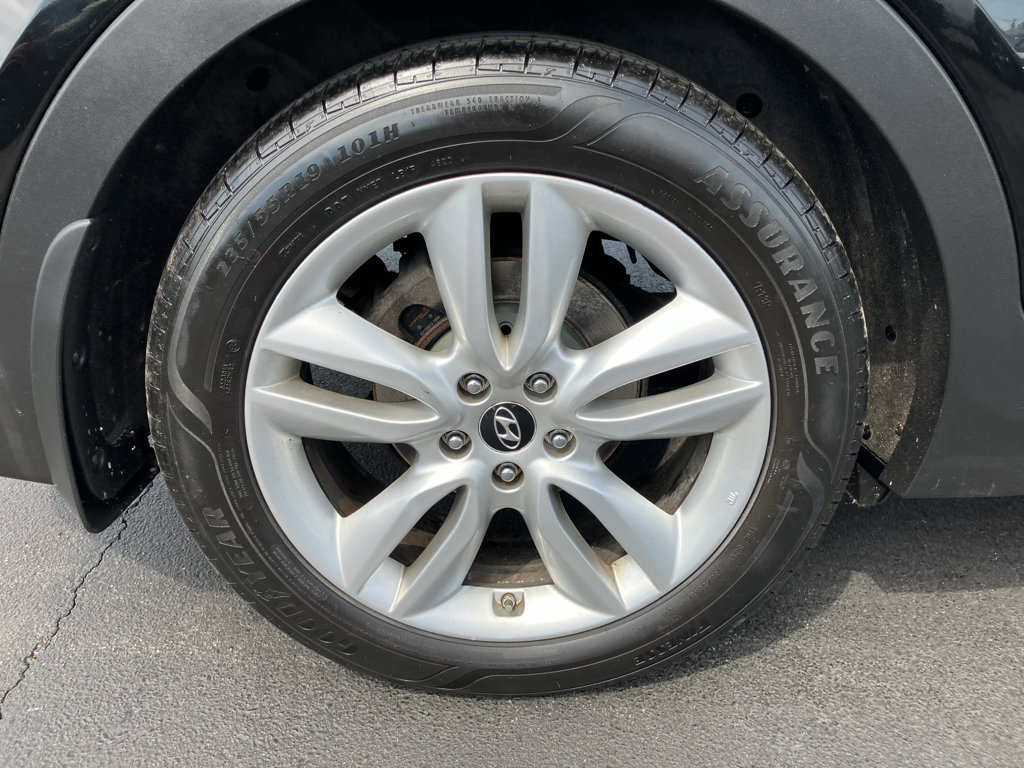 Used 2014 Hyundai Santa Fe Sport 2.0T w/ Technology Package 05 image 9