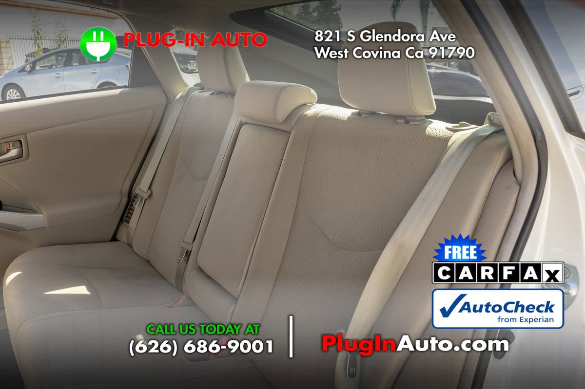 Used 2012 Toyota Prius Two image 10