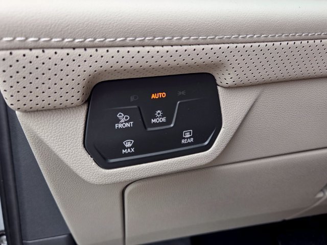 New 2026 Volkswagen Atlas SE FWD image 27