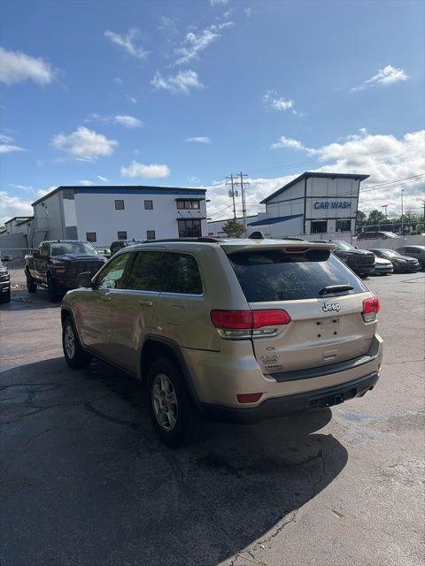 Used 2015 Jeep Grand Cherokee Laredo w/ Quick Order Package 23E AWD/4WD image 10