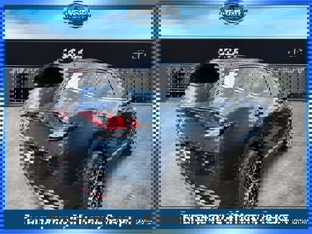 Certified 2023 Kia Sportage EX w/ EX Premium Package image 2