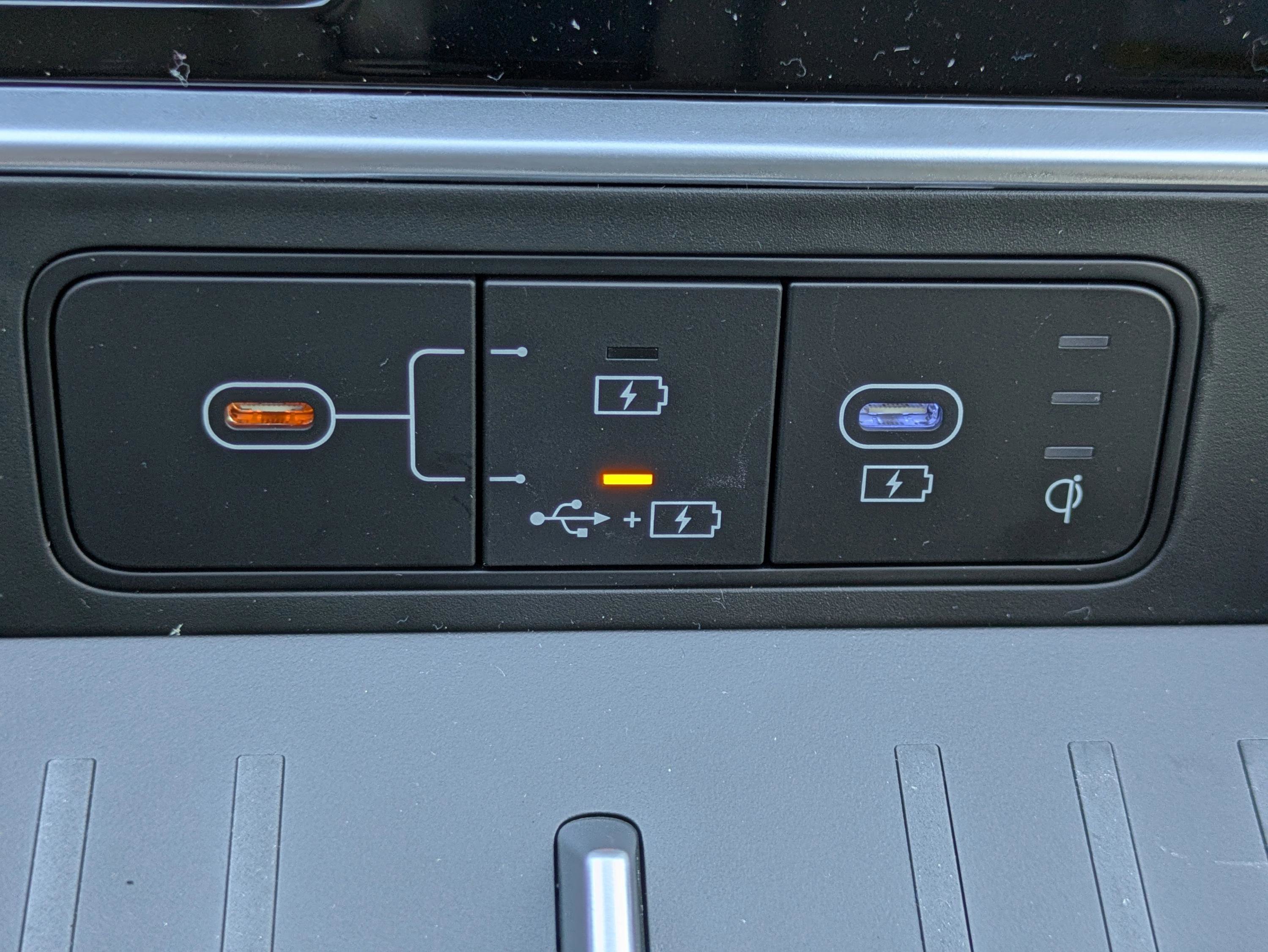 New 2026 Hyundai Santa Fe SEL image 25