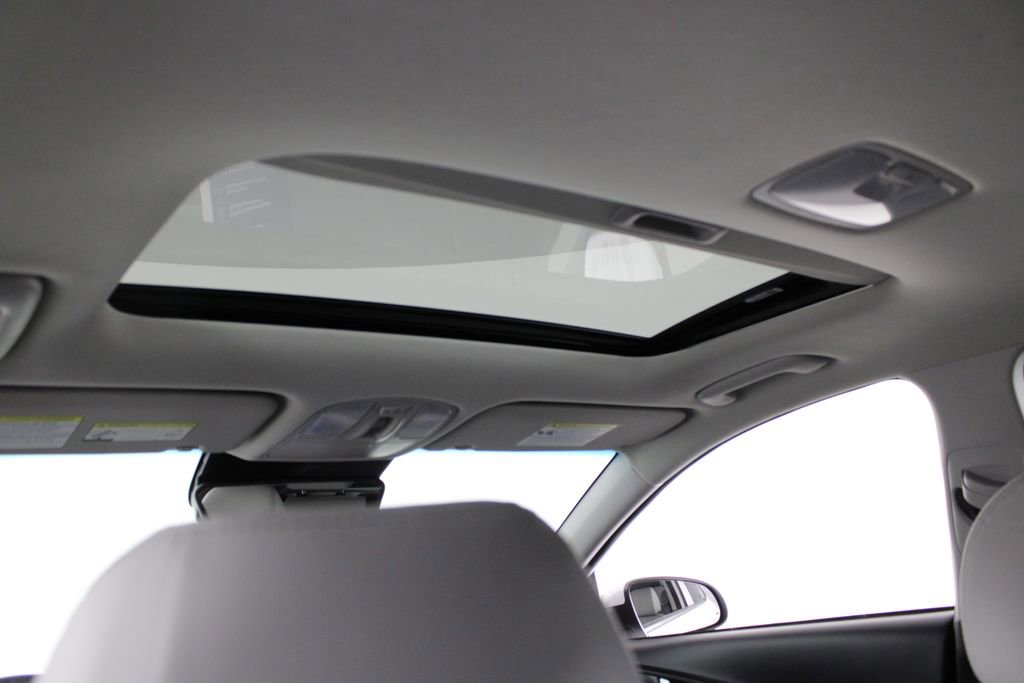 Certified 2023 Hyundai Kona Limited w/ Cargo Package image 23