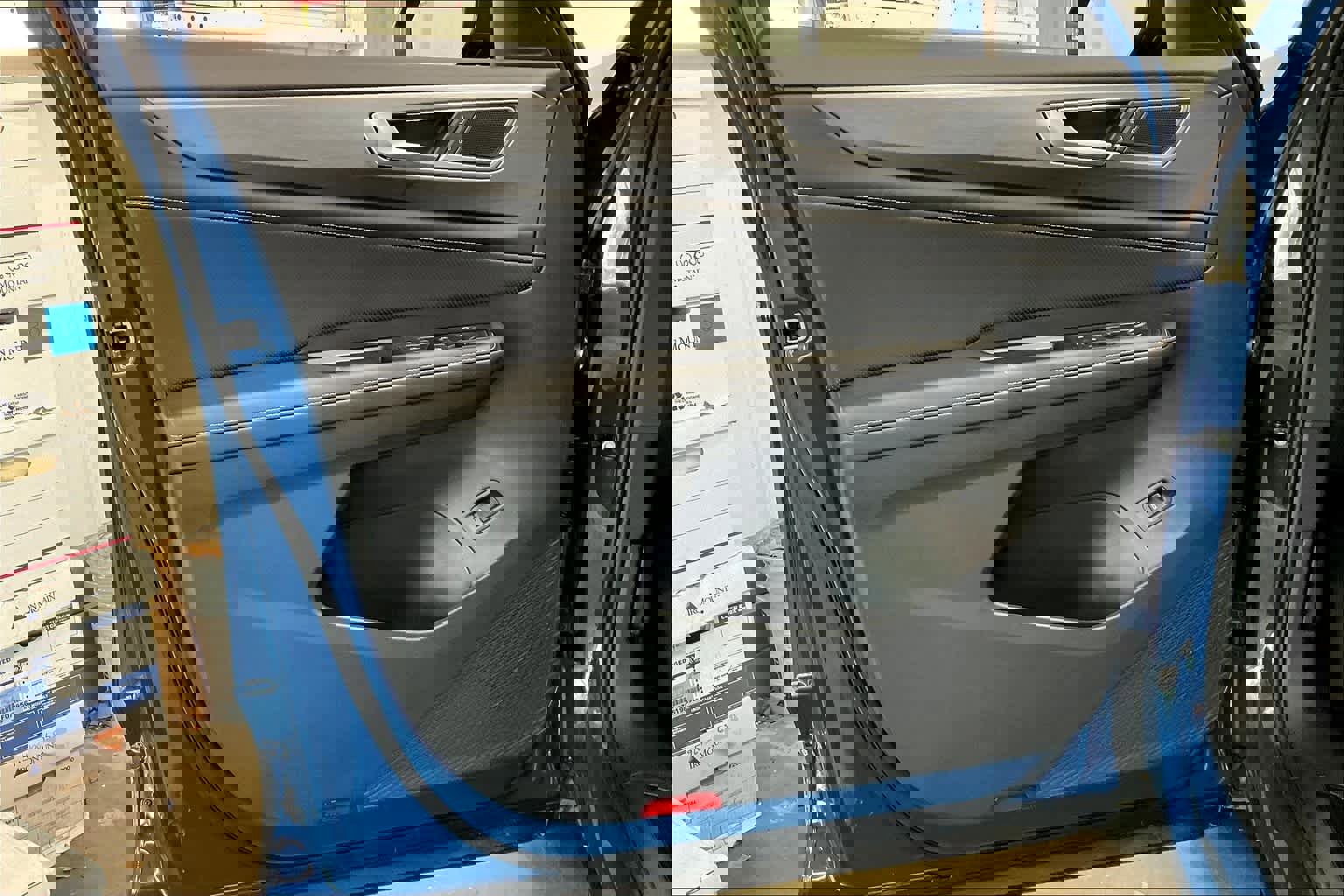 New 2025 Volkswagen Atlas Cross Sport SE image 24