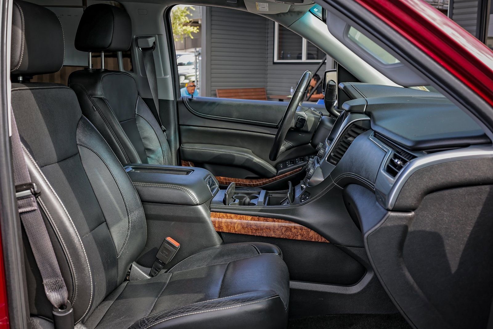 Used 2017 Chevrolet Tahoe Premier AWD/4WD image 27