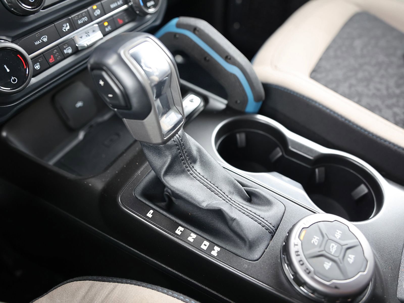 Used 2022 Ford Bronco Wildtrak image 33