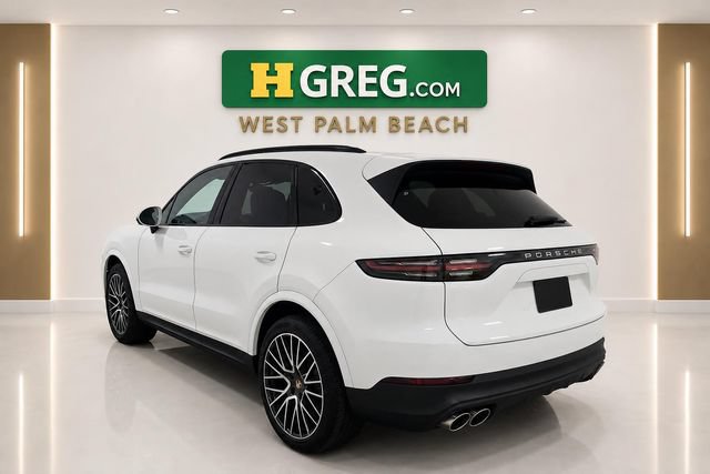 Used 2021 Porsche Cayenne S w/ Premium Package Plus AWD/4WD image 2