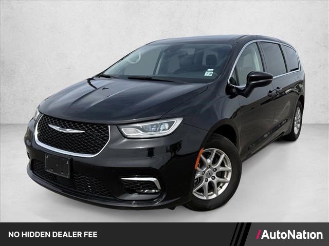 Used 2023 Chrysler Pacifica Touring-L FWD video 1