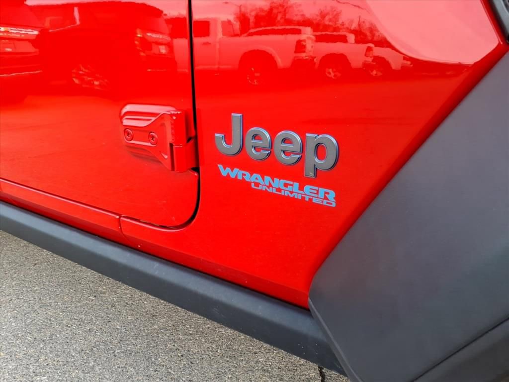 Used 2022 Jeep Wrangler Unlimited Rubicon 4xe w/ Cold Weather Group image 34